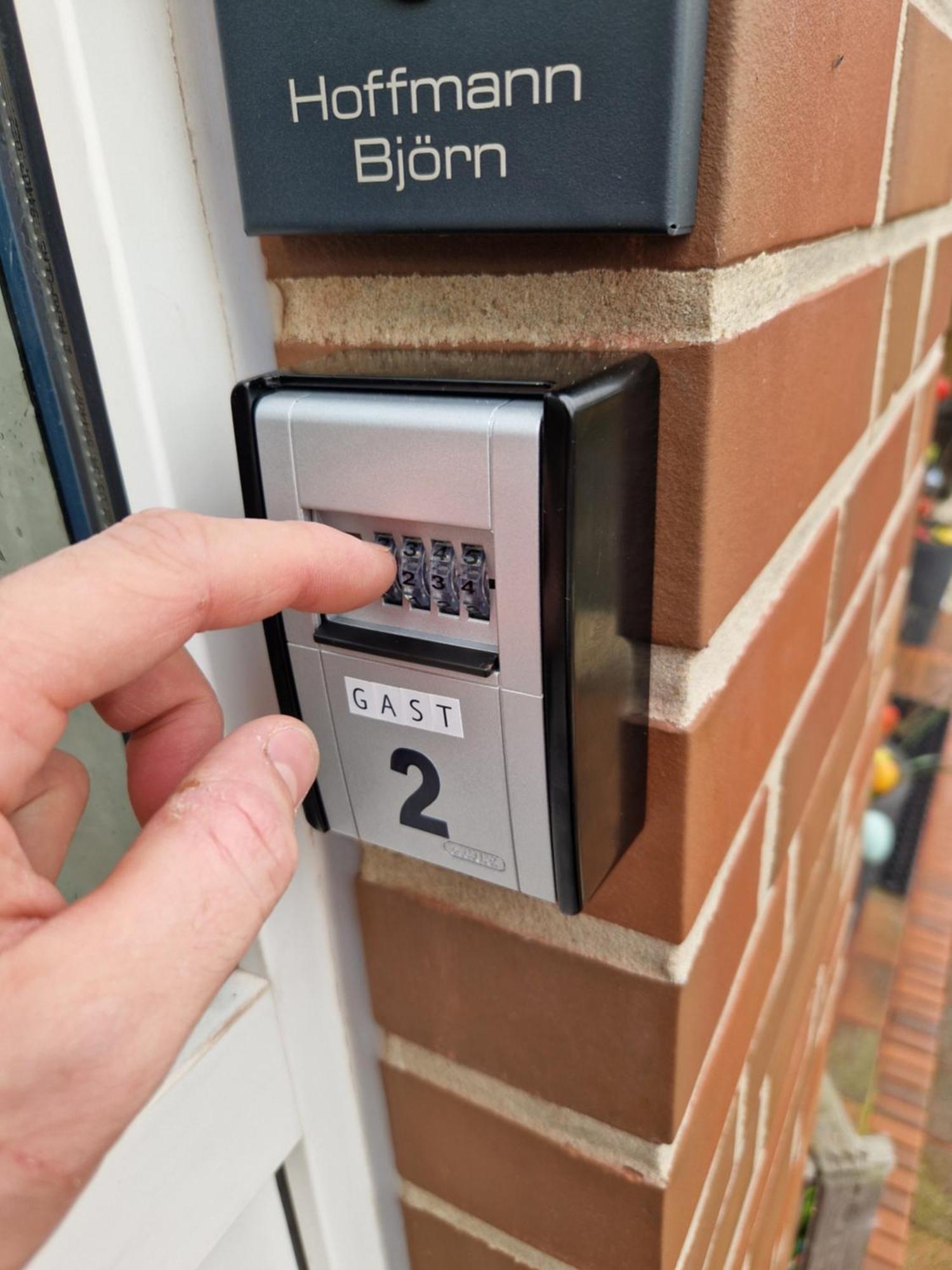Einzelzimmer In Ruhiger Lage --- Check-In Mit Schluesselkasten Meppen Exterior foto